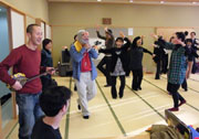 懇親会は踊る 懇親会は踊る